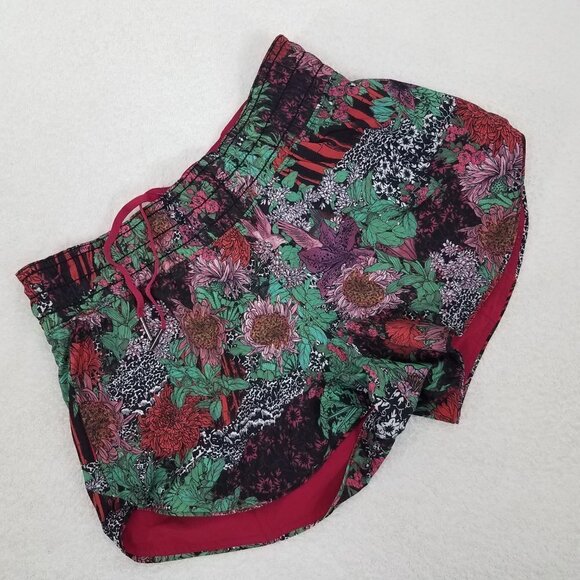 Like NEW Lululemon 4 Choose a Side 3" Athletic Shorts Ruby Red / Zen Floral - Picture 4 of 12